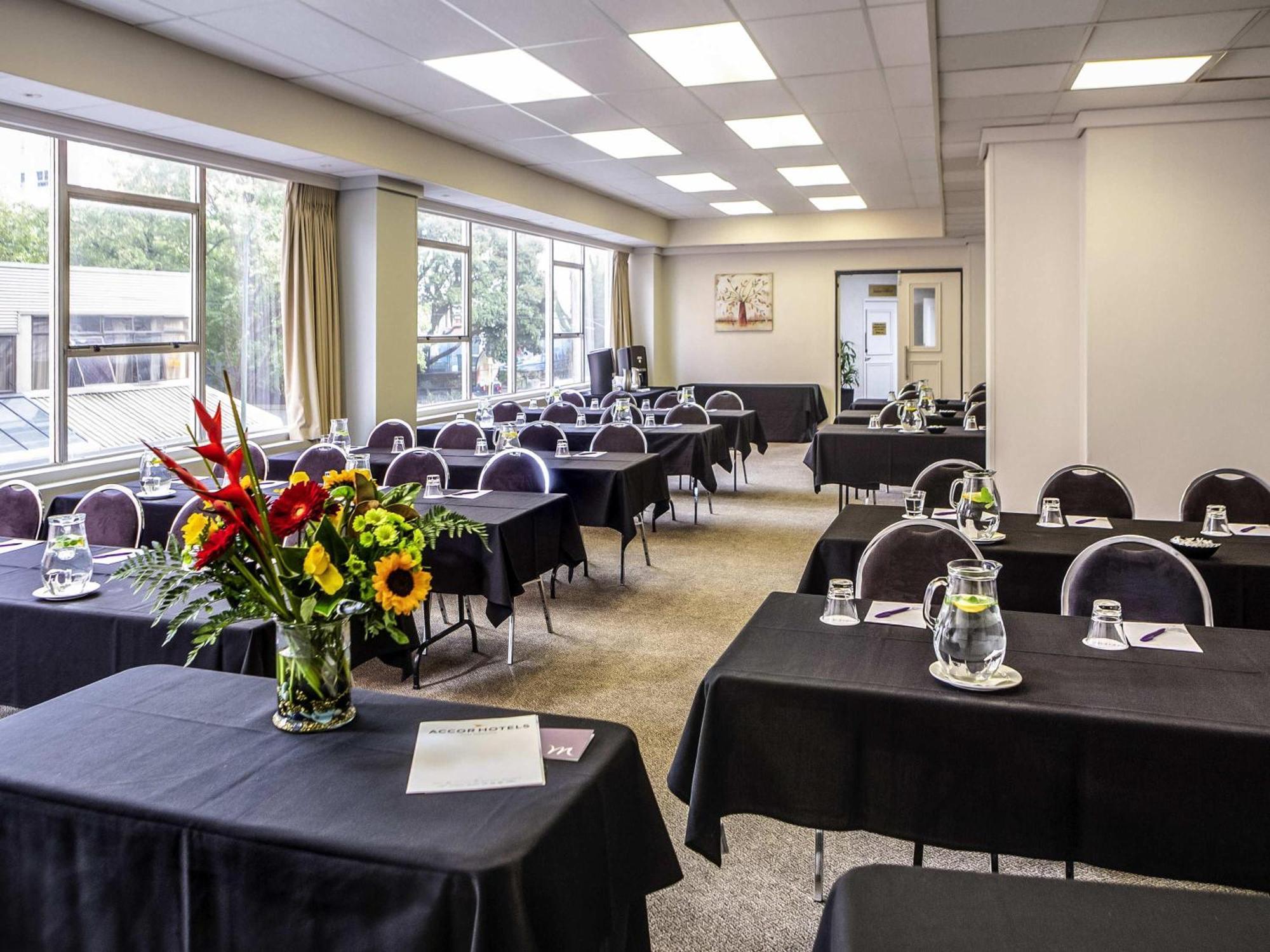 Mercure Abel Tasman Hotel